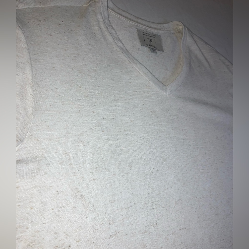 GUESS long sleeve V-neck -luxury touch - Picture 3 of 3